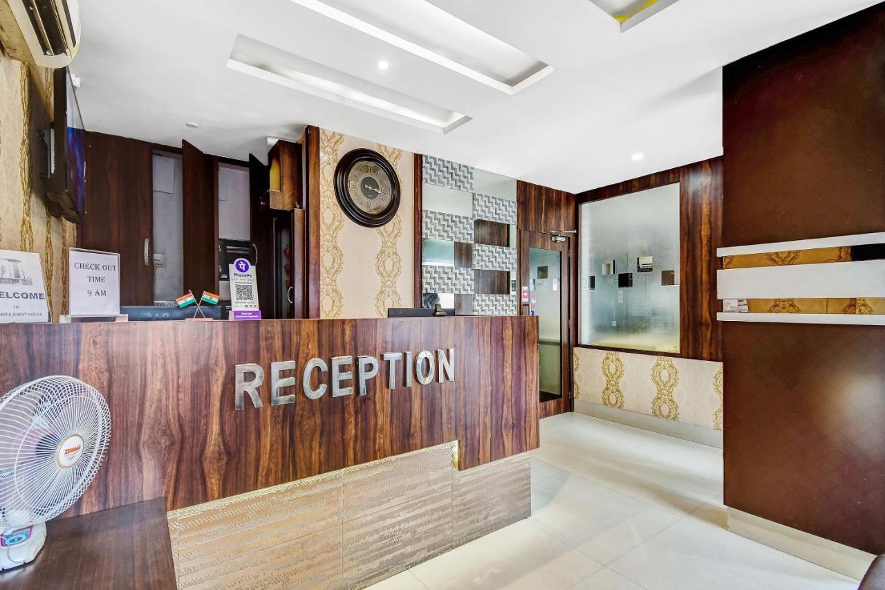 Capital O Kabita Guest House Near Acropolis Mall Calcutta Exteriör bild